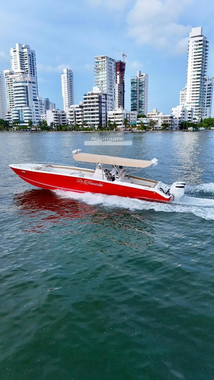 Bote Deportivo Monarka